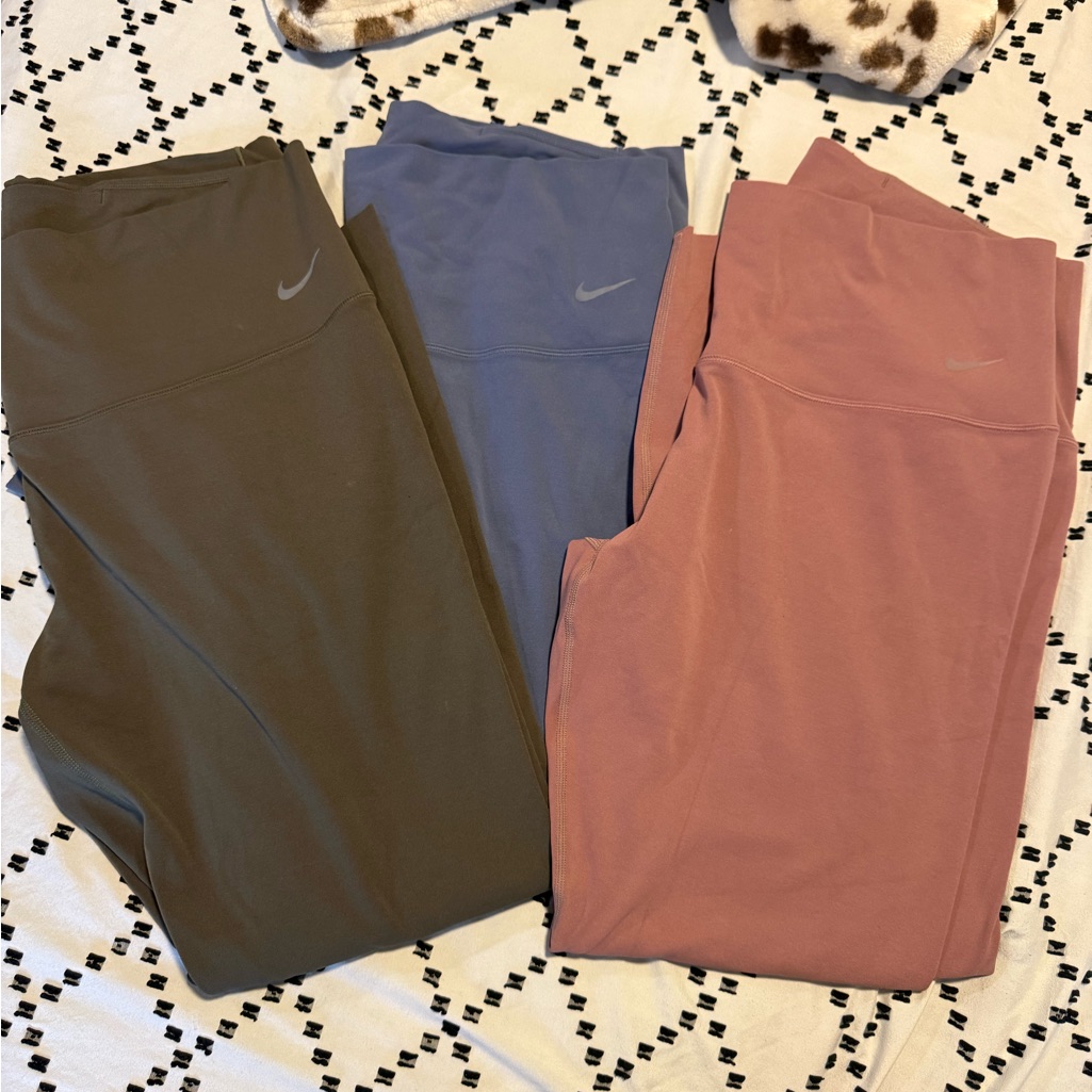 Nike Zenvy Womanâs Active Leggings In Olive Green, Dusty Blue, Mauve Pink